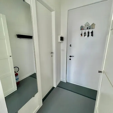 Elegante Monolocale Al Mare Апартаменти Градо